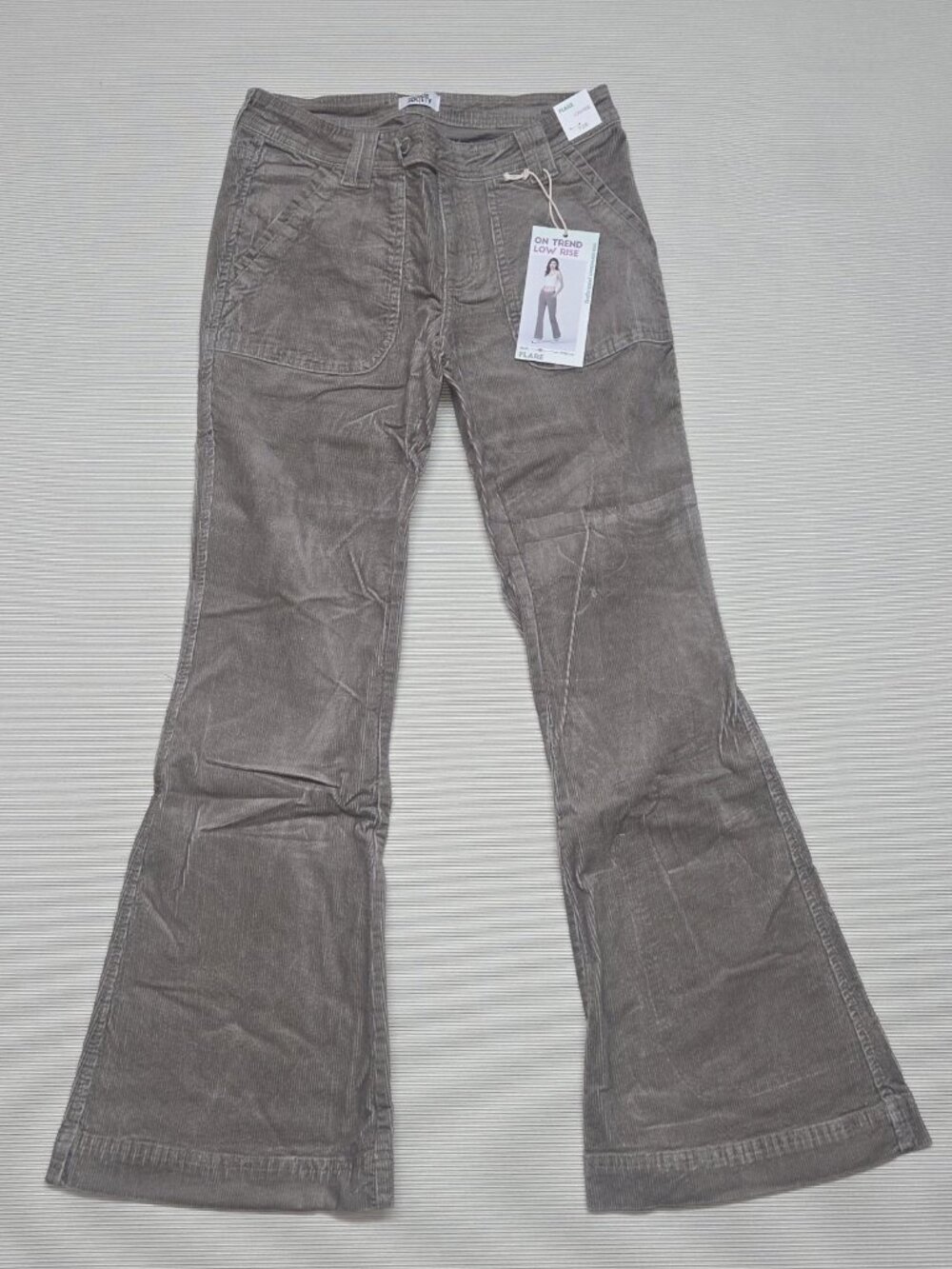 Simple SOCIETY Mushroom Corduroy Low Rise Flare Pants Women Size 7/28 NEW